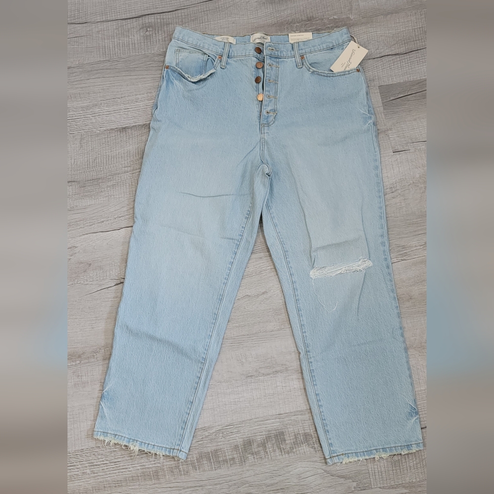 "Vintage Straight" High Waisted Jeans
